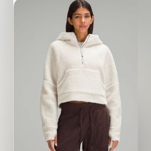 Lululemon scuba fleece hoodie XS/S in color bone.